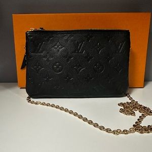 ‼️SOLD‼️ Louis Vuitton double zip pochette